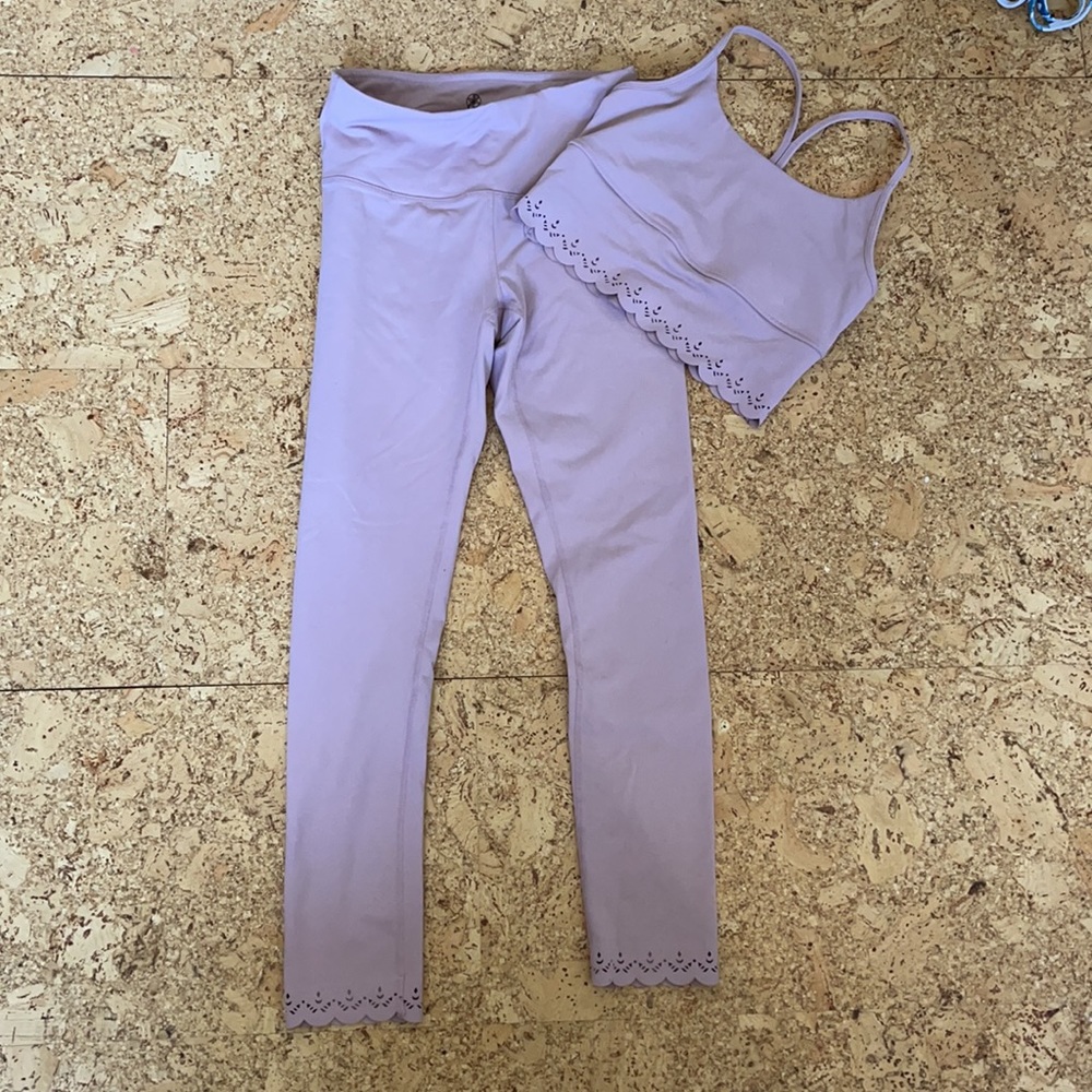 Like New Gaiam Yoga Outfit